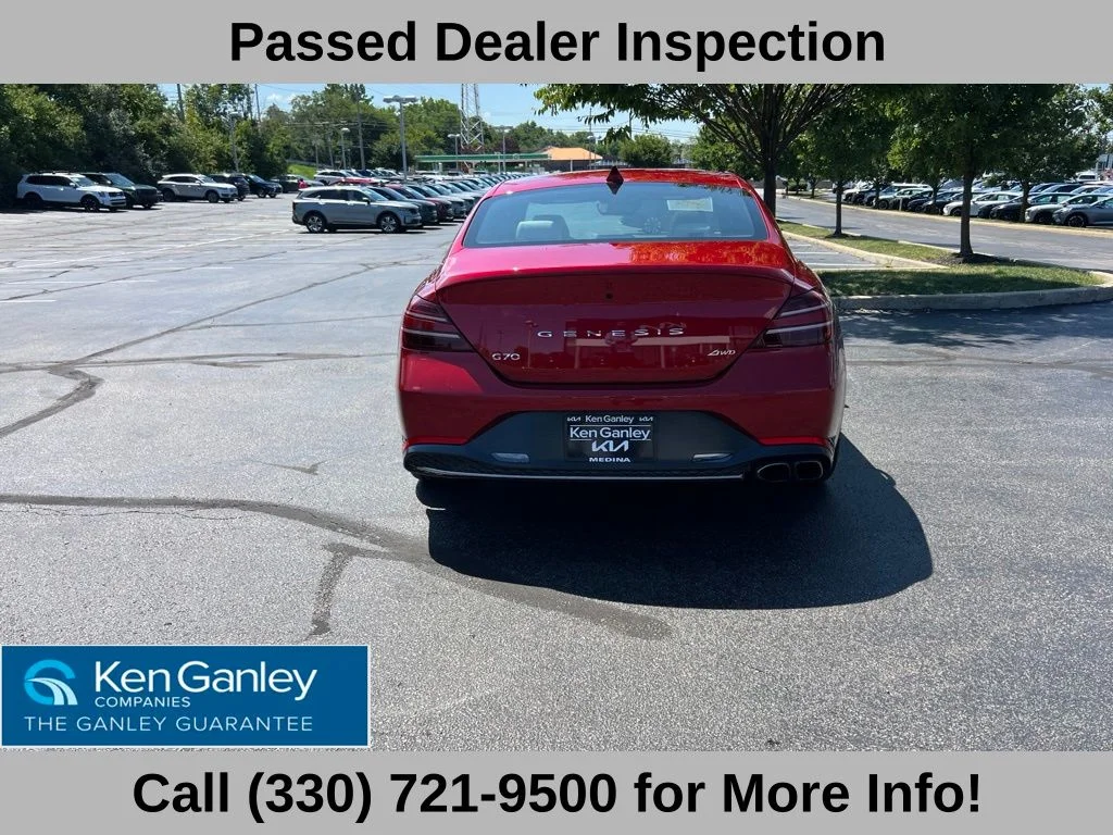 2023 GENESIS G70 Standard - Photo 11