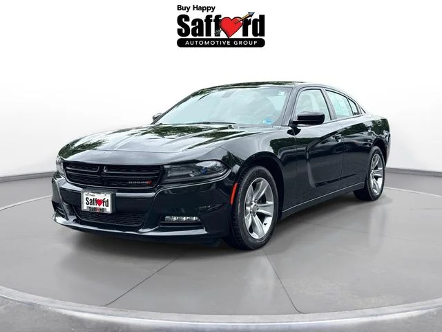 2016 Dodge Charger SXT's photo