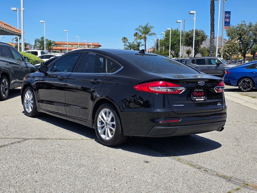 Used 2020 Black Ford SE image 6
