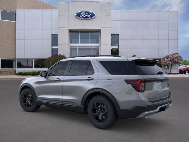 New 2026 Gray Metallic Ford Tremor image 4