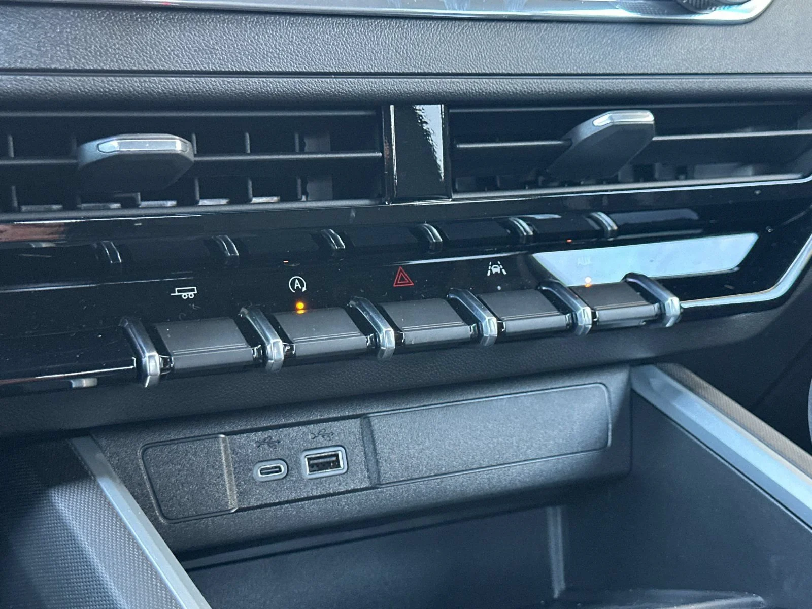 2026 Chevrolet Colorado Work Truck - Photo 19