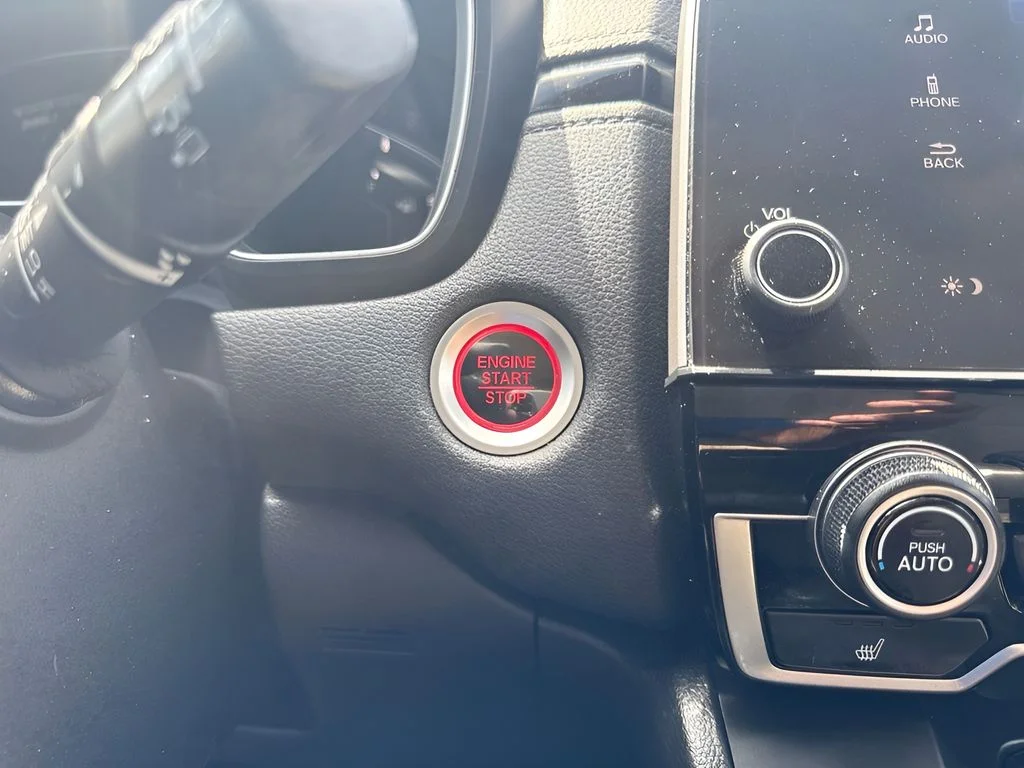 Used 2017  Honda EX-L image 12