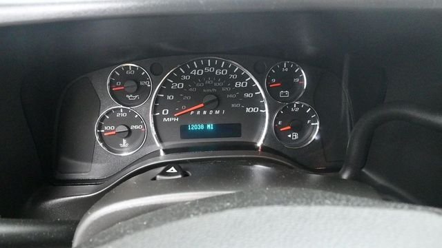 Used 2025 White GMC Work Van image 22