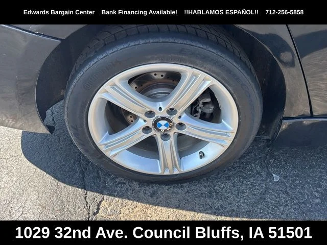 Used 2014 Black BMW 320i xDrive image 8