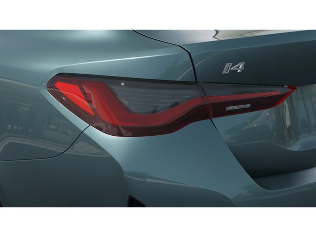 New 2026 Cape York Green Metallic BMW i4 image 8