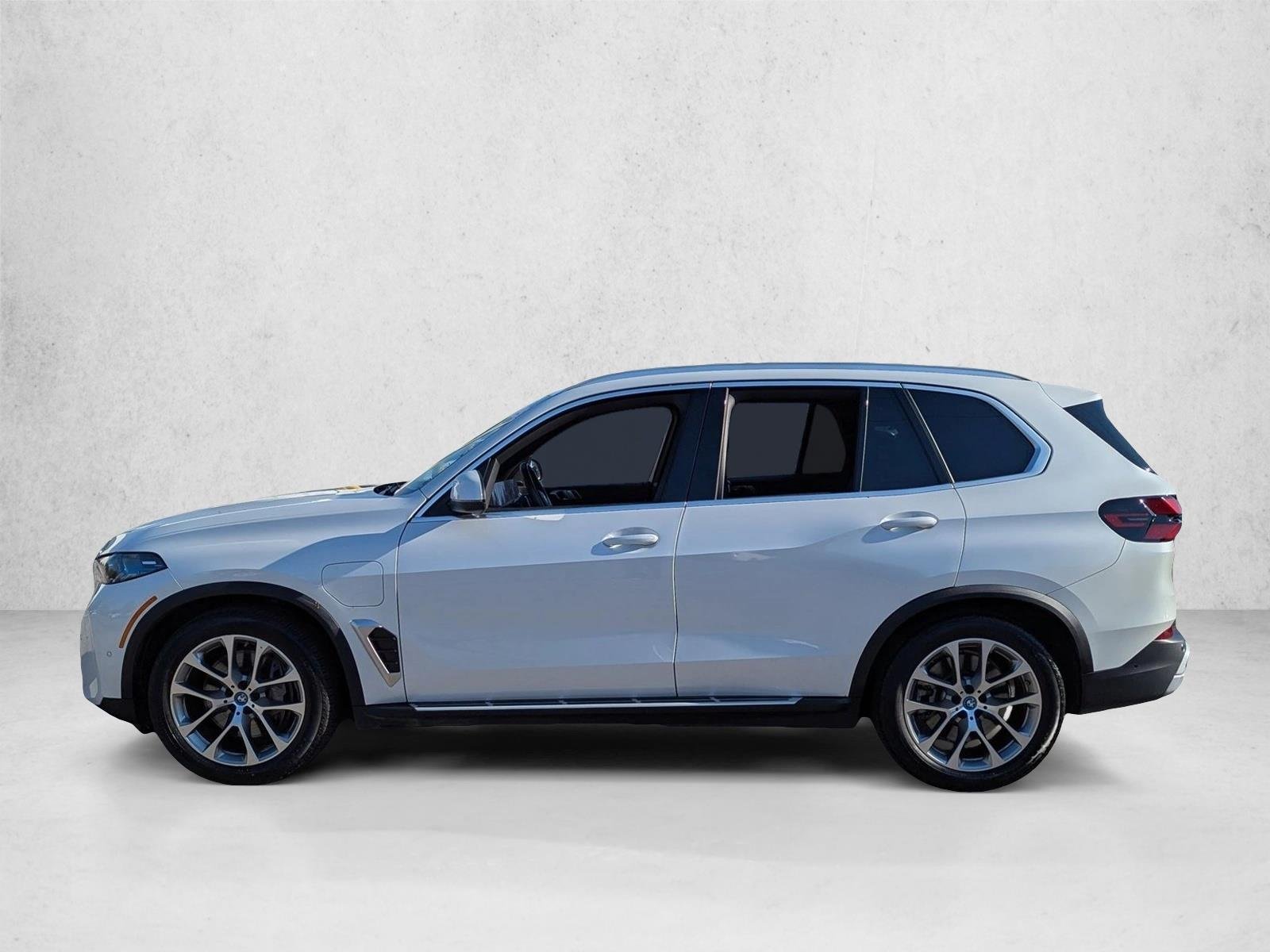 2025 BMW X5 50e - Photo 9