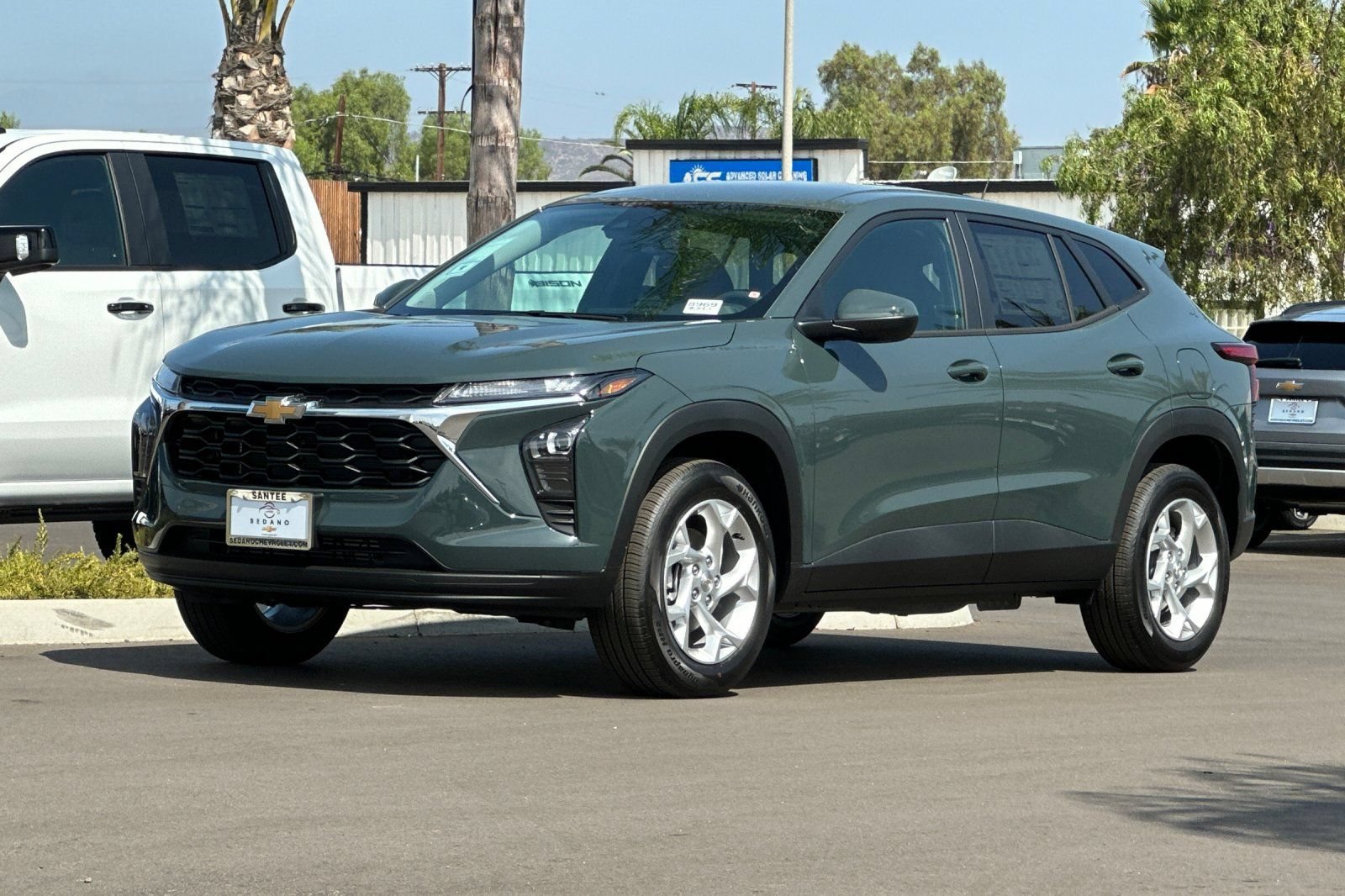 2026 Chevrolet Trax LS - Photo 8