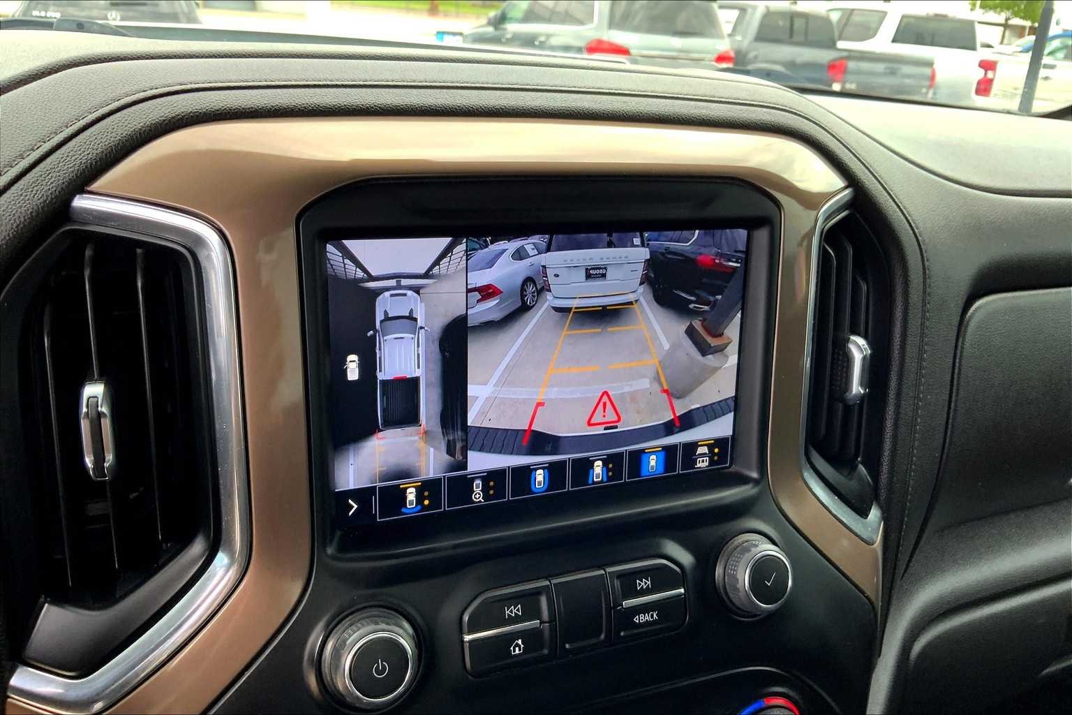 Used 2023 Summit White Chevrolet High Country image 29