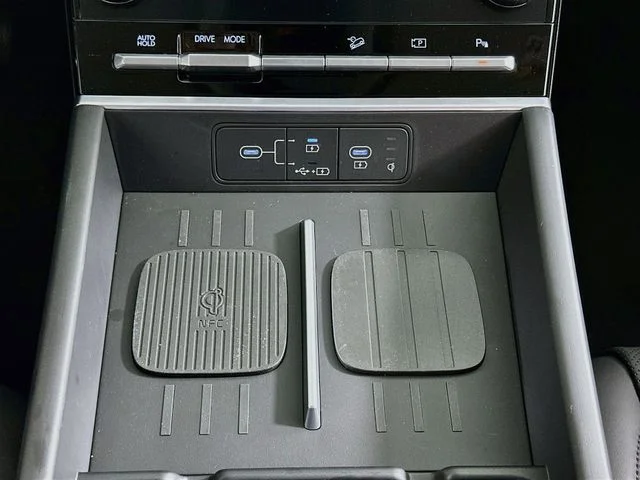 New 2026 Blue Hyundai SEL image 18