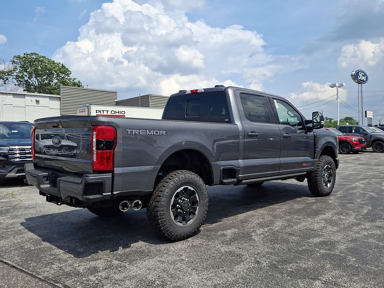 New 2026 Carbonized Gray Metallic Ford F-250® Lariat® image 4