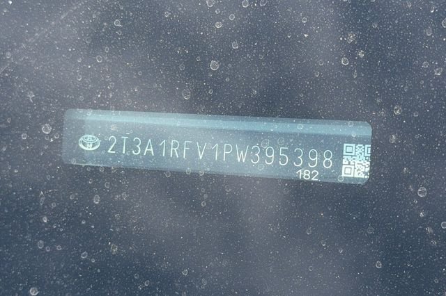 Used 2023 Lunar Rock Toyota XLE Premium image 11