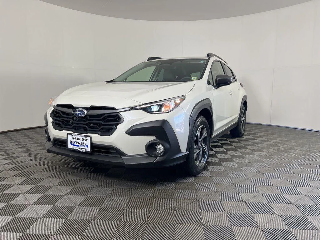 Used 2024 Crystal White Pearl Subaru Premium image 9