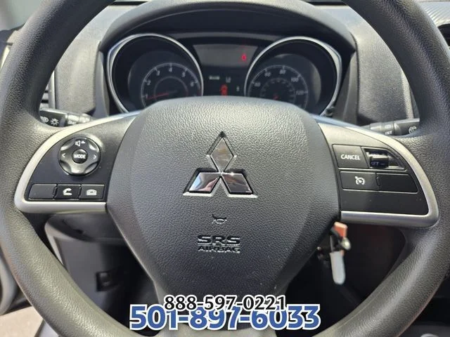 Used 2024 Silver Mitsubishi  image 27
