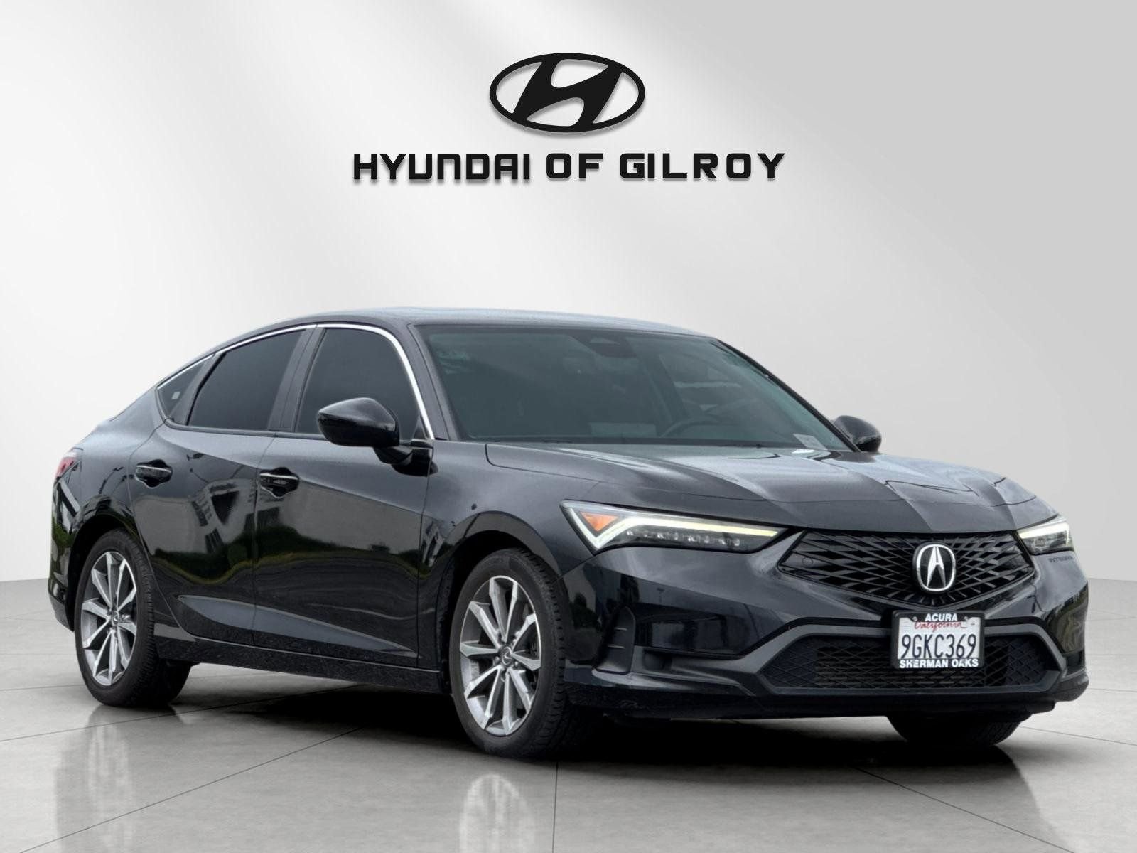Used 2023  Acura Base image 7