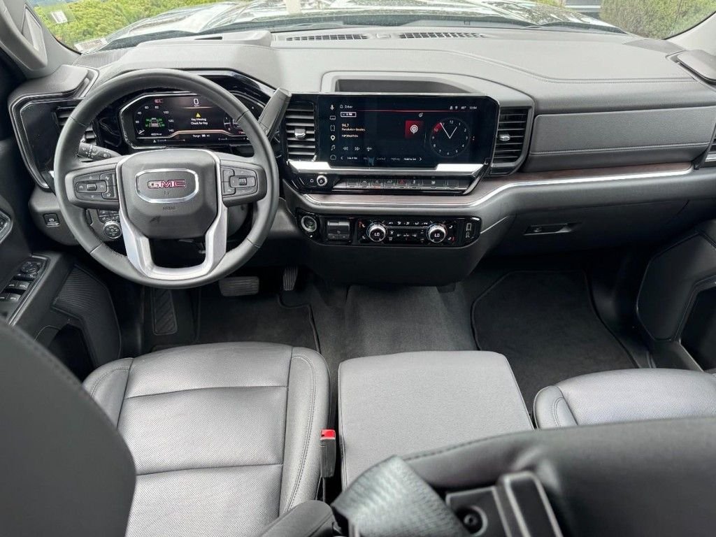 Used 2025 Black GMC SLT image 11