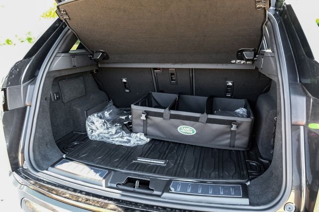 New 2026 Carpathian Grey Land Rover S image 62