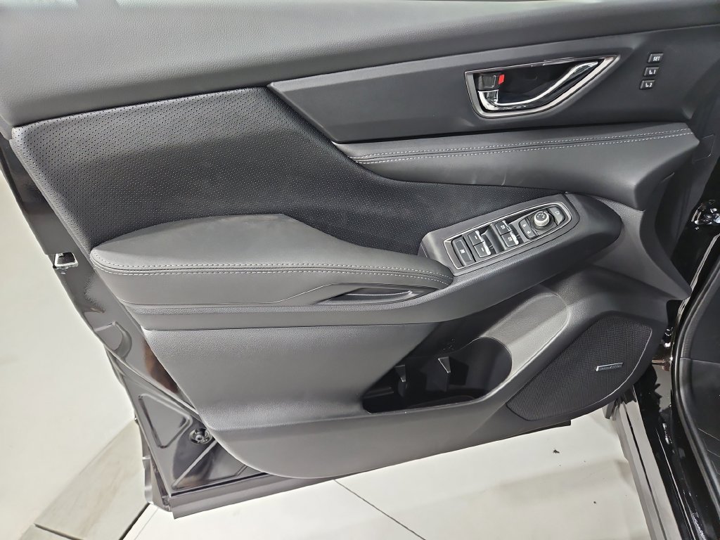 New 2027 Black Subaru Limited image 10