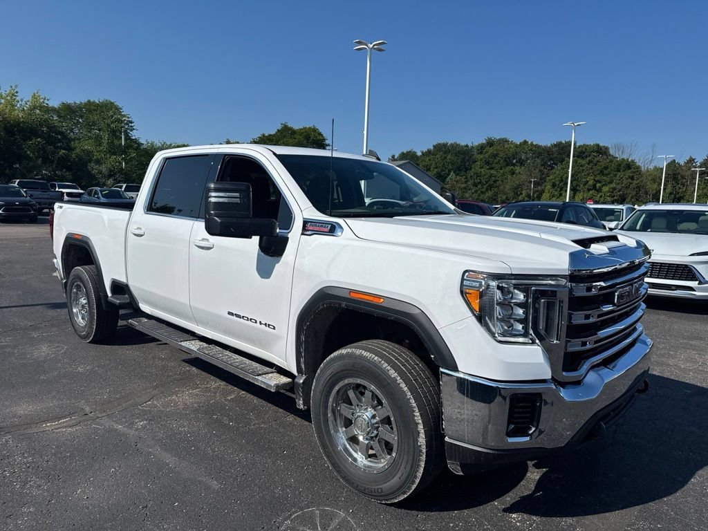 Used 2023 SUMMIT WHITE GMC SLE image 5