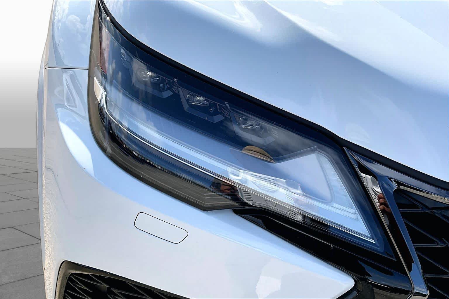Used 2024 Ultra White Lexus F SPORT image 28