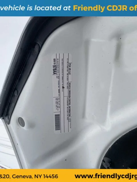 Used 2024 White Ram Laramie image 25