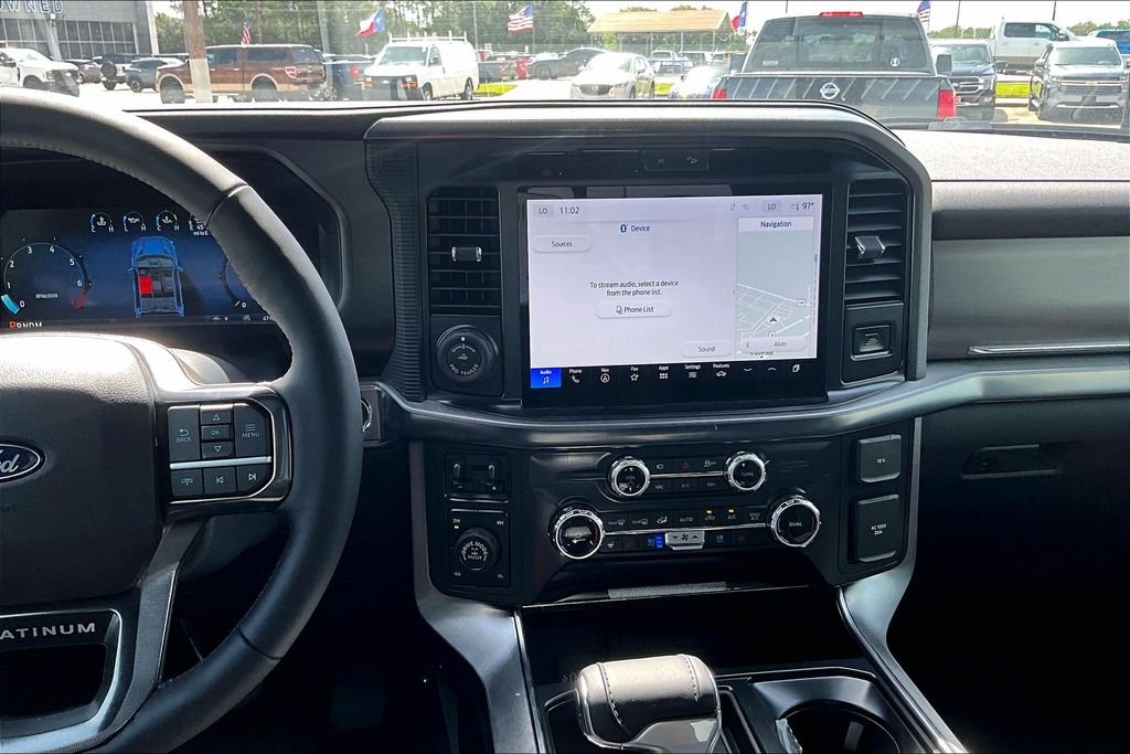 2025 Ford F-150 Platinum - Photo 6