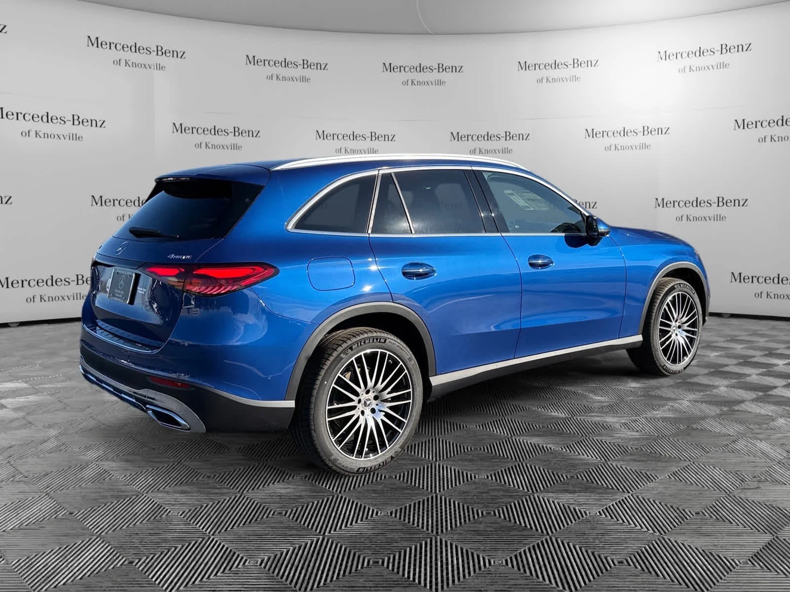 Used 2026 Starling Blue Metallic Mercedes-Benz GLC 300 image 5