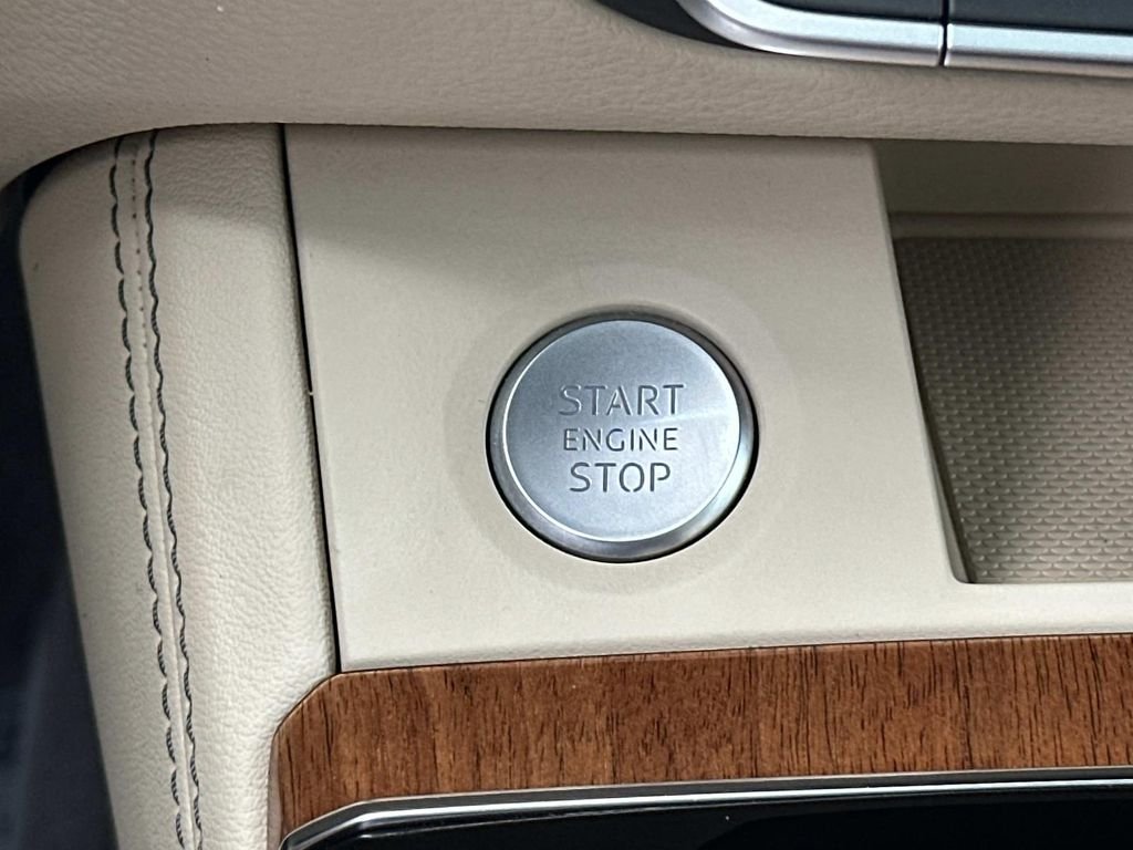 Used 2024 Glacier White Metallic Audi  image 22