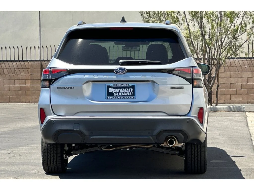 New 2026 ICE SILVER METALLIC Subaru Touring Hybrid image 4