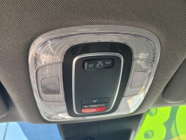 Used 2024 Gray Hyundai SEL image 22