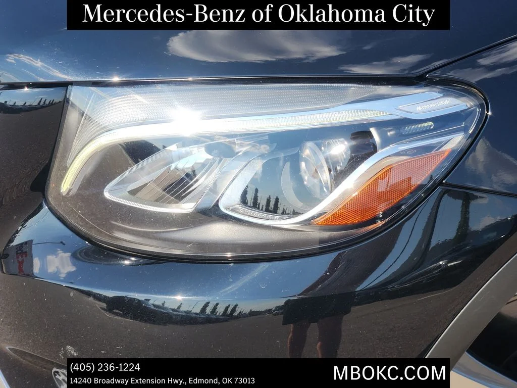 Used 2019 Black Mercedes-Benz GLC 300 image 9