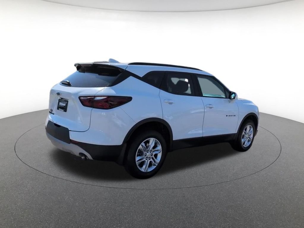 Certified Used 2021 White Chevrolet LT image 4