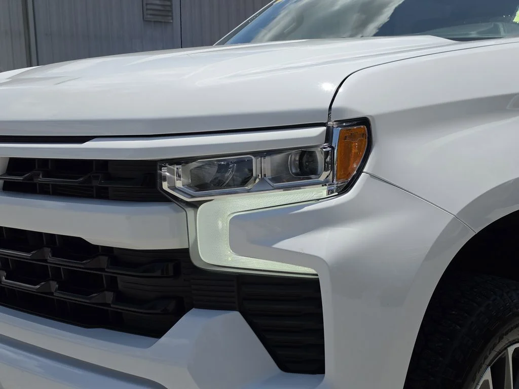 Certified Used 2024 Summit White Chevrolet RST image 7