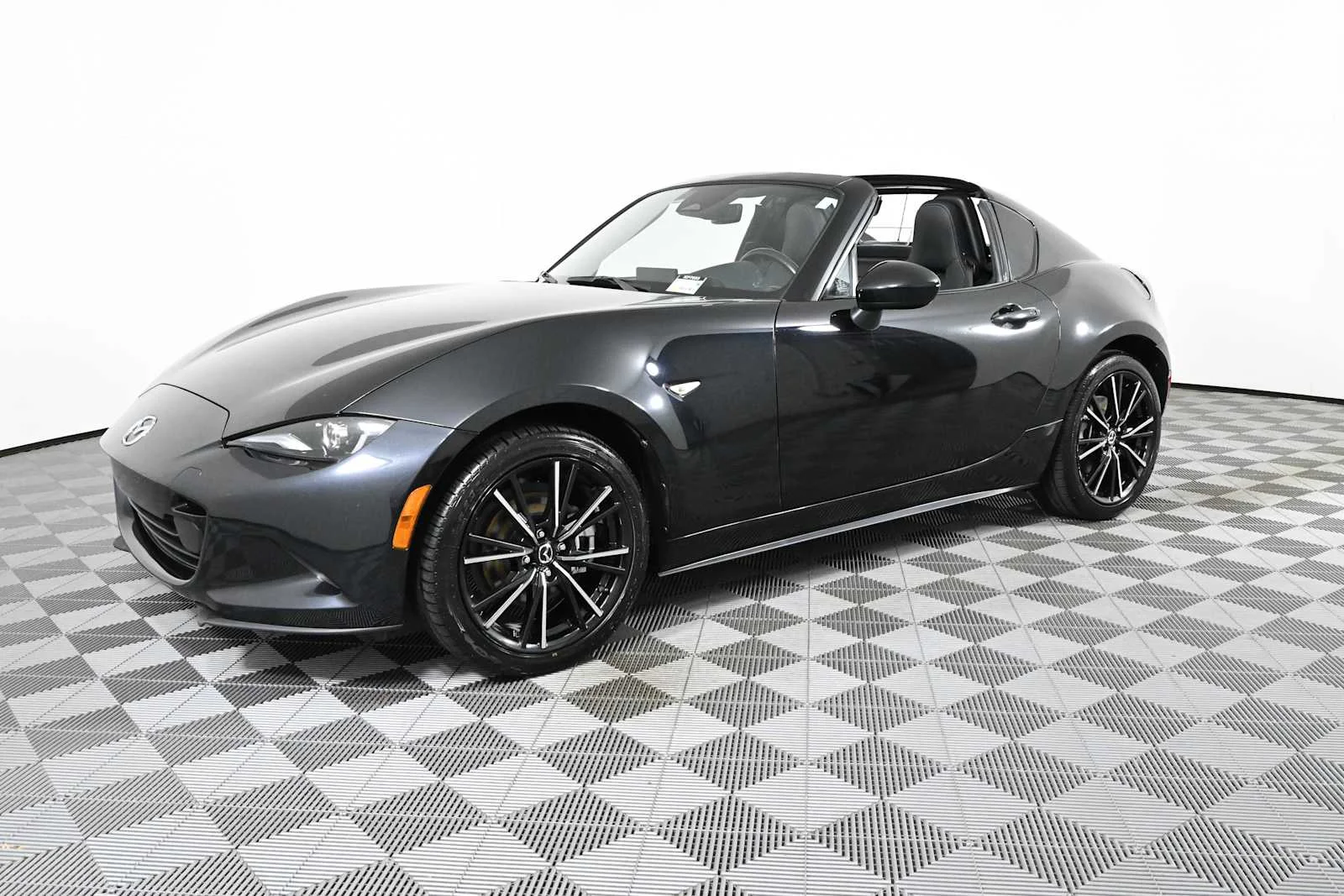 2024 Mazda MX-5 Miata RF Grand Touring | CarEdge | CarEdge
