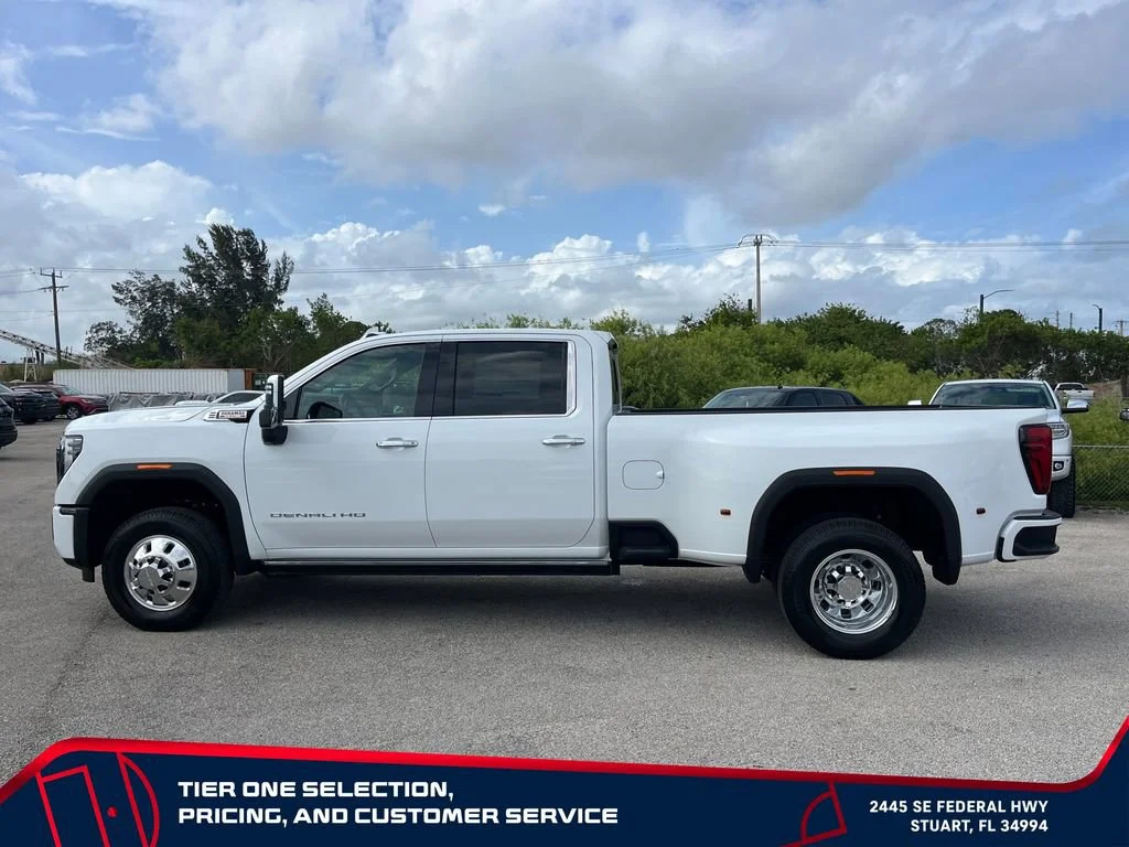 New 2026 Summit White GMC Denali DRW image 4