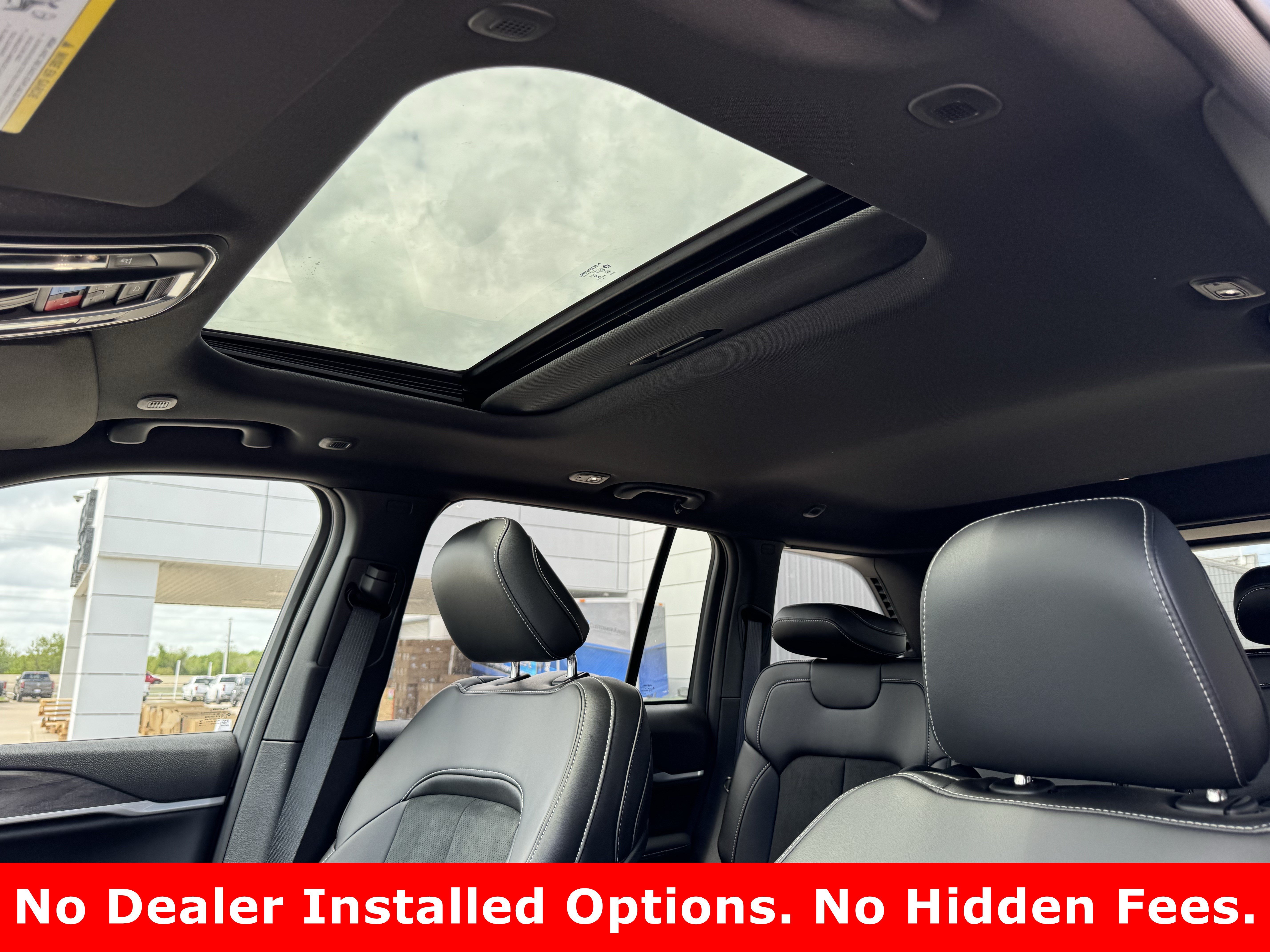 New 2026 Baltic Gray Metallic Clearcoat Jeep Laredo Altitude image 21