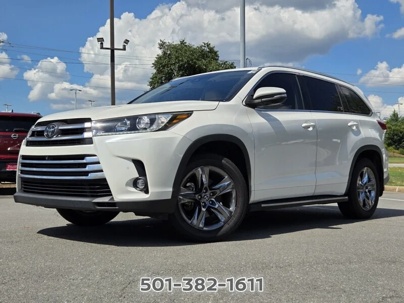 Used 2019 Blizzard Pearl TOYOTA LIMITED V6 FWD image 28