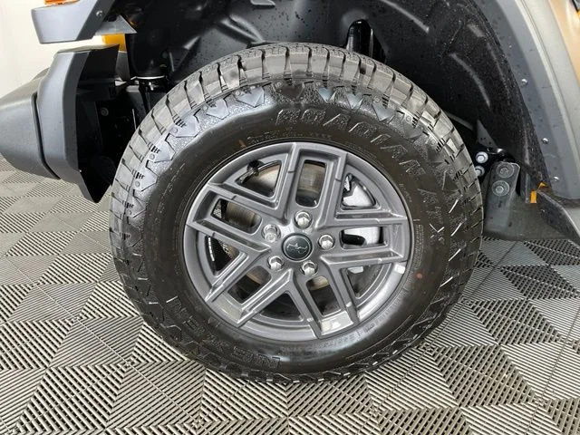Used 2026 Yellow Jeep Sport S image 11