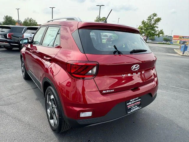2025 Hyundai Venue SEL - Photo 41
