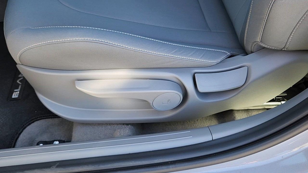 New 2026 Fluid Metal Hyundai Blue image 8