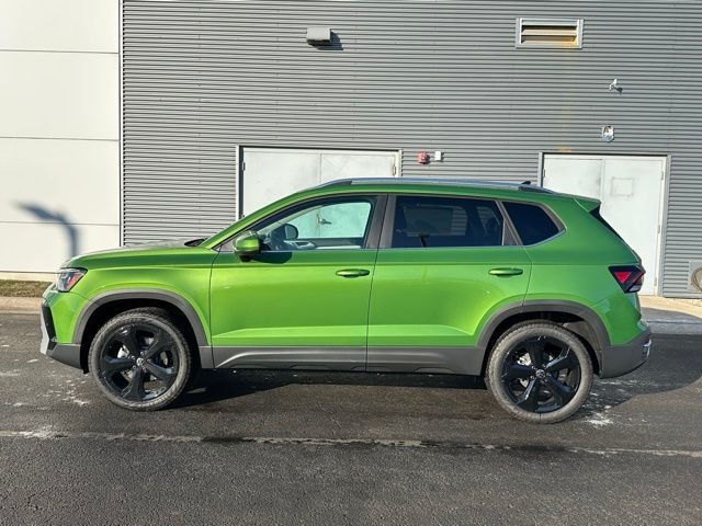 New 2026 Bright Moss Green Metallic Volkswagen 1.5T SEL image 4