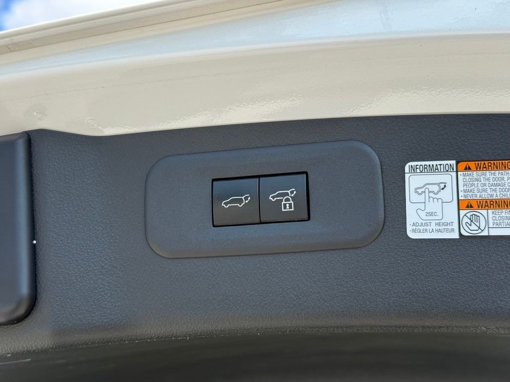 Used 2022 EMINENT WHITE PEARL Lexus 350 Premium image 17