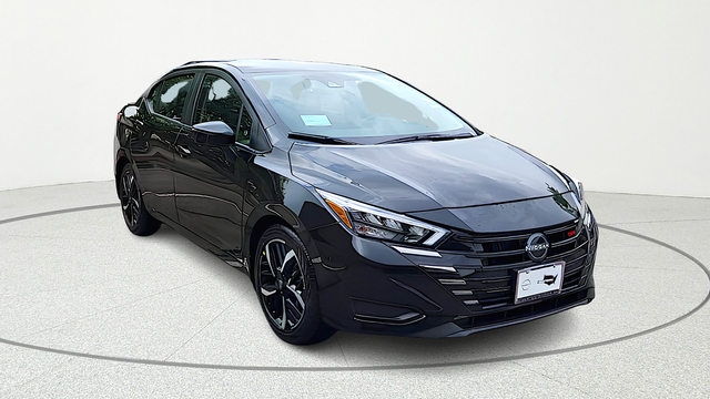 2025 Nissan Versa 1.6 SR