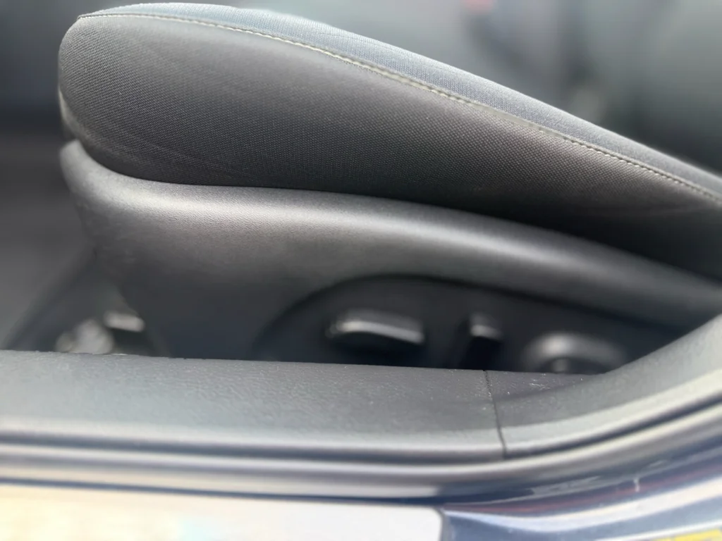 Used 2018 Storm Blue Nissan 2.5 SV image 23