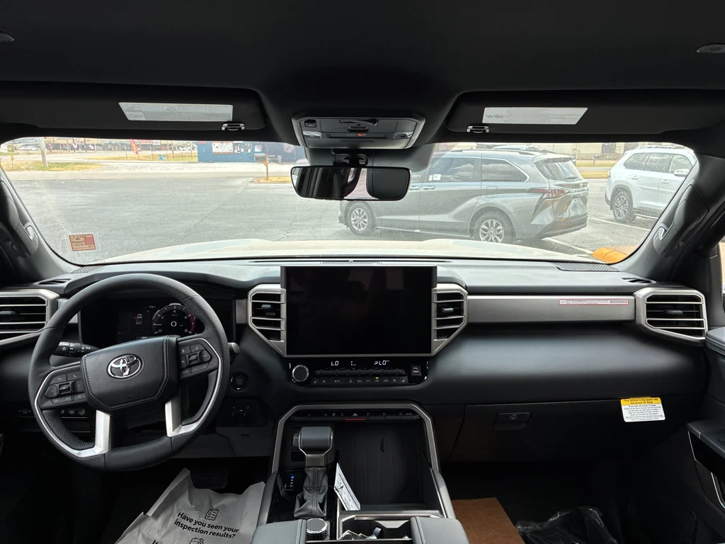 2026 Toyota Tundra Limited - Photo 21