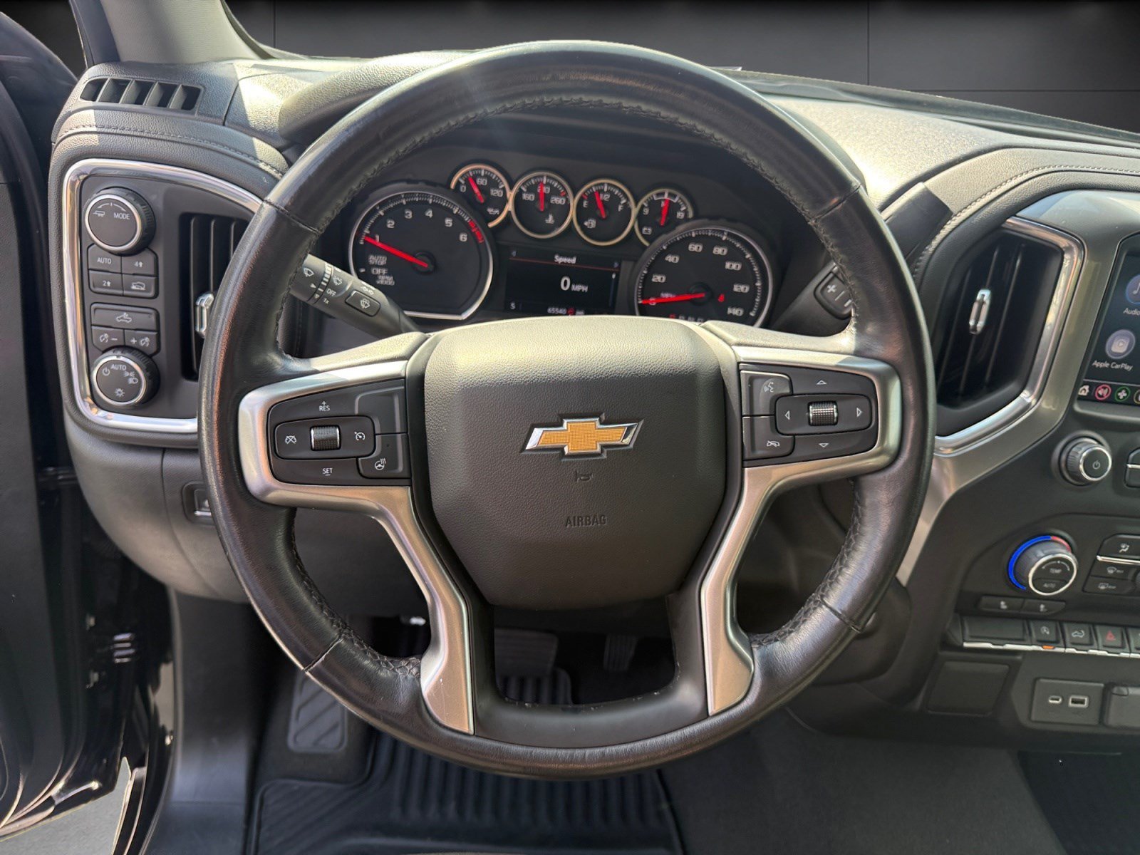 Used 2022 MOSAIC BLACK METALLIC Chevrolet LT image 23