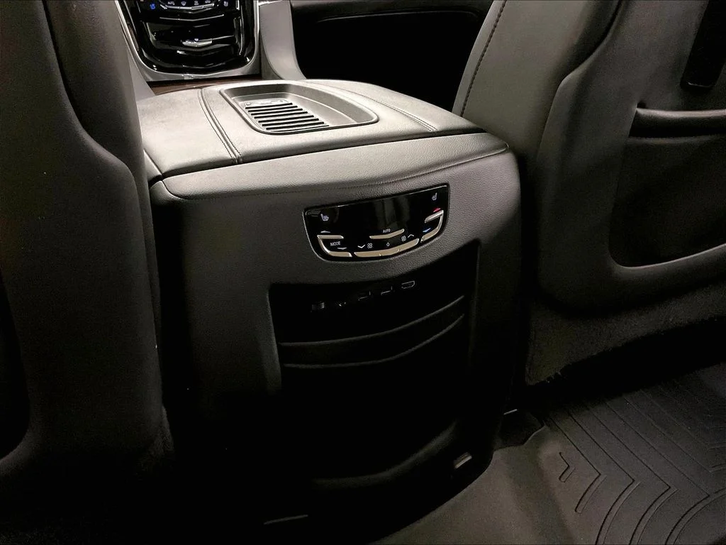 Used 2019 Black Cadillac Premium image 38