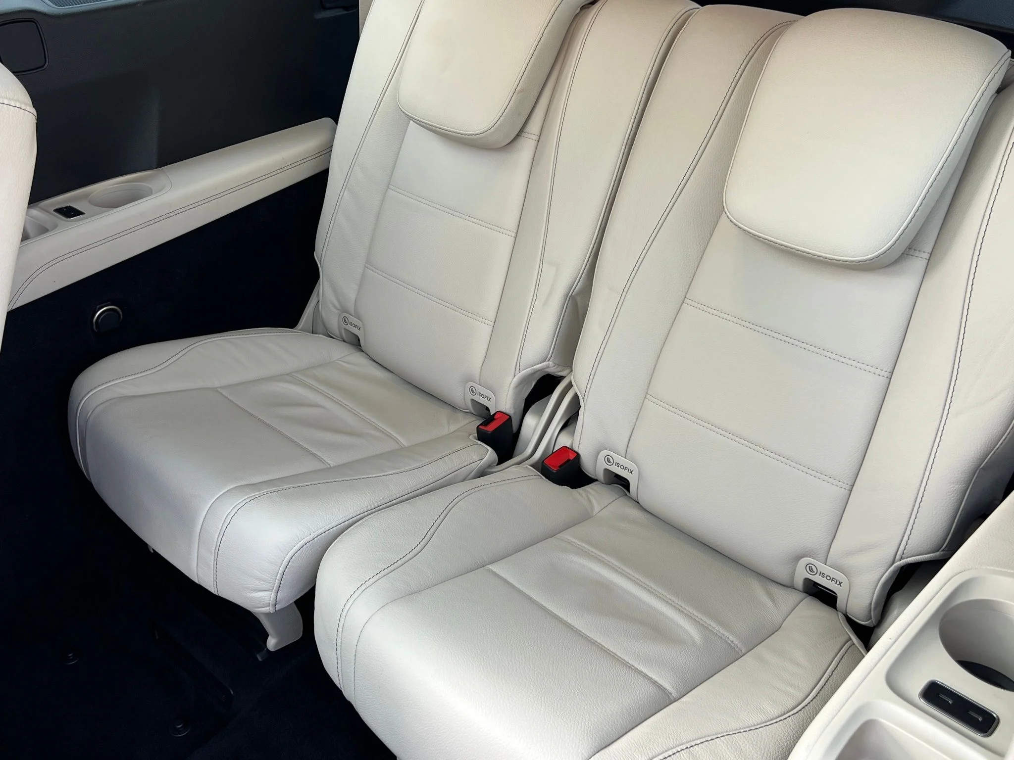 Used 2023 Gray Mercedes-Benz GLS 580 image 22