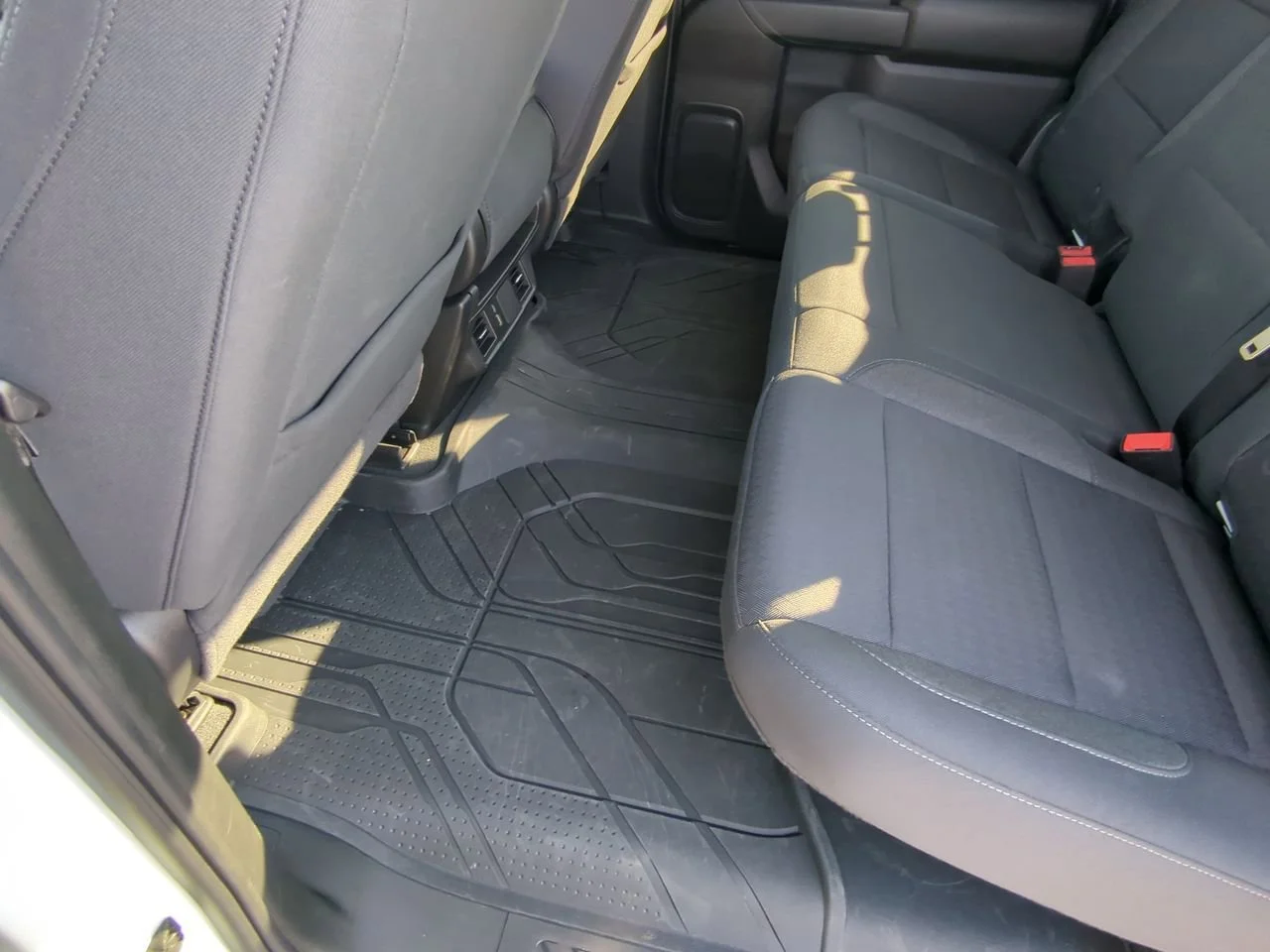 Used 2025 Summit White Chevrolet Custom image 36