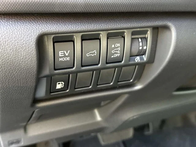 Used 2026 Silver Subaru Premium Hybrid image 28