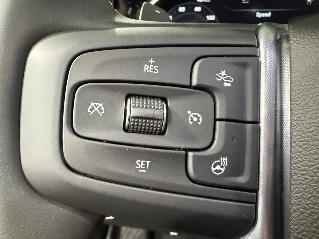 New 2026 Sterling Metallic GMC Elevation image 18